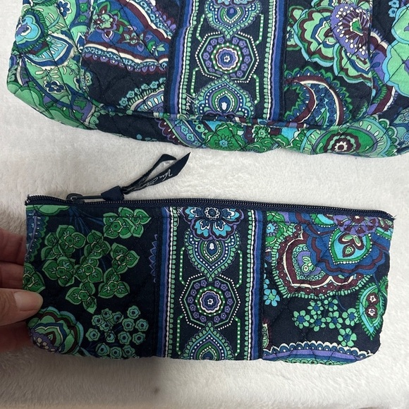 Vera Bradley Blue and Green Paisley 6 piece  Tote Set - Picture 7 of 16